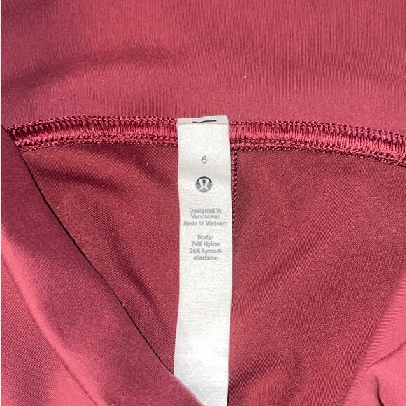 Lululemon InStill High-Rise Tight 25" - Picture 16 of 16